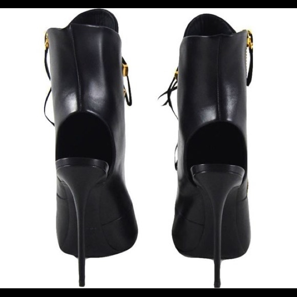 giuseppe zanotti • NEW • cut-out peep toe booties - Picture 7 of 10